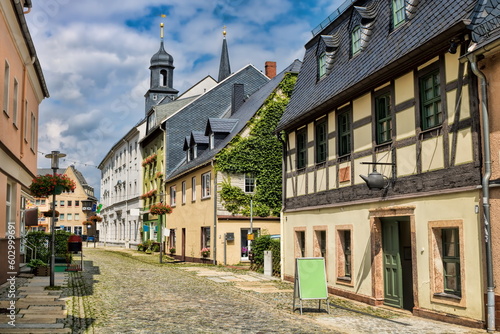 Obraz na płótnie stollberg, deutschland - malerische strasse in der altstadt w salonie
