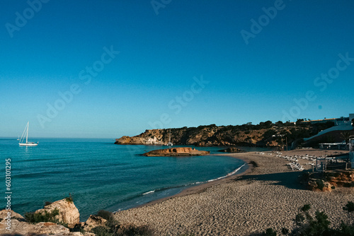 Fototapeta Naklejka Na Ścianę i Meble -  view of the coast of island