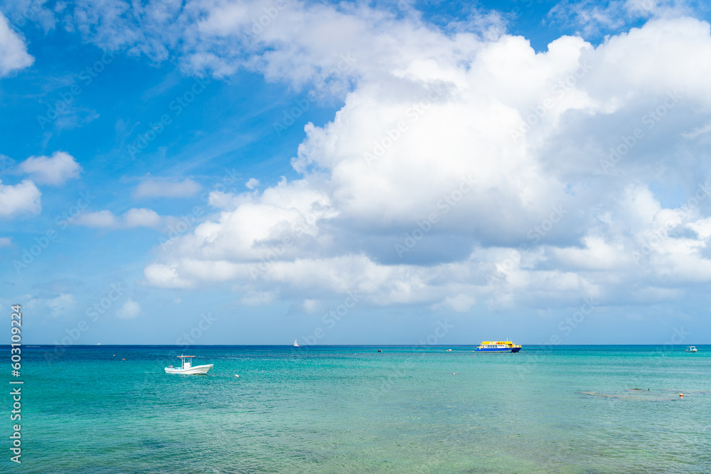 beautiful seascape at summer cloudy sky. daylight seascape at summer view.