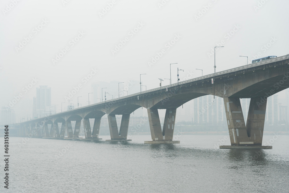 Wonhyo bridge on a misty day Wonhyo bridge on a misty day