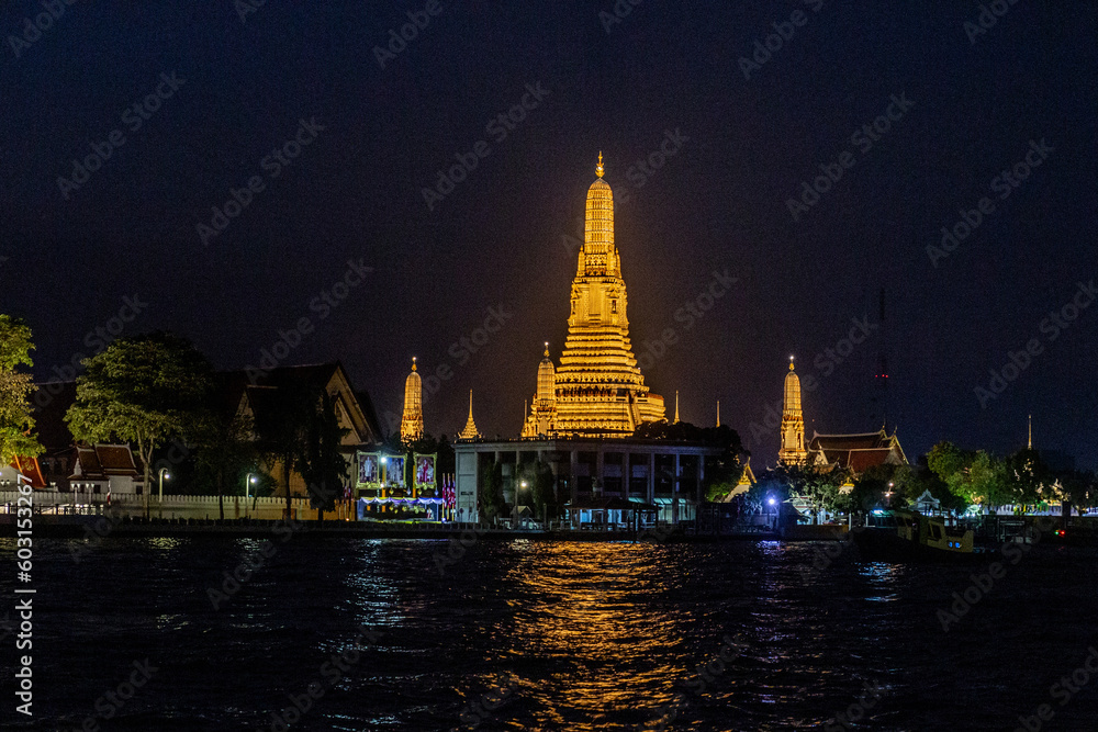 Night view of Wat Arun temple in Bangkok, Thailand