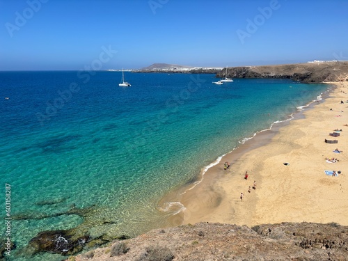 Playa de Lanzarote, Canarias, España © Daniel