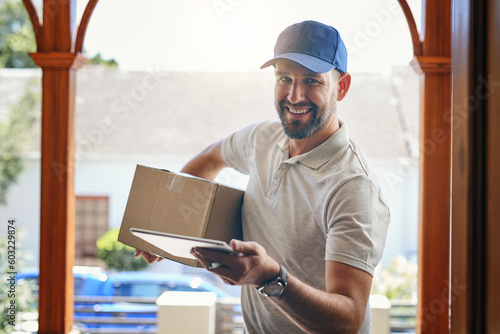 Obraz na plátne Delivery man, portrait and box with tablet for logistics, ecommerce or courier service at front door