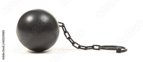 Fotografia Heavy looking ball with cuff chain for prisoners