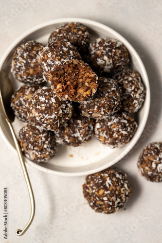 Oatmeal protein energy balls. No cook energy bites with nuts, dried fruits and peanut butter.