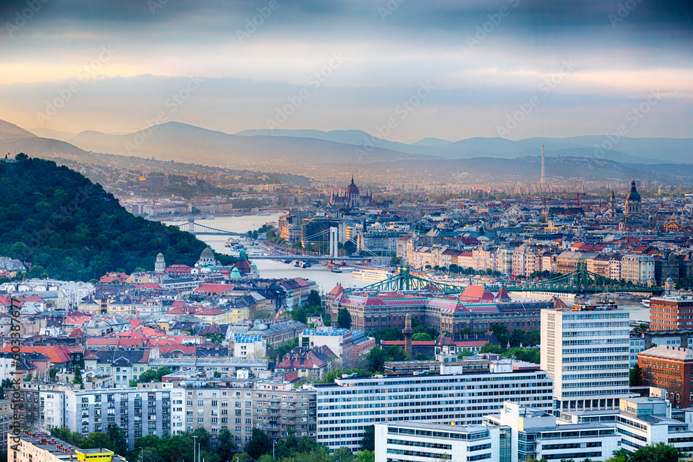 Obraz premium panorama of the city of Budapest