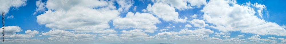 Naklejka premium SKY View Sky Replacement