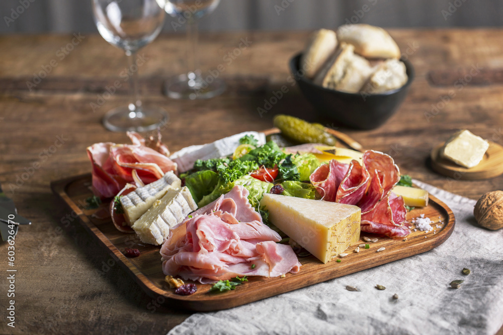 Planche mixte fromages/charcuteries 