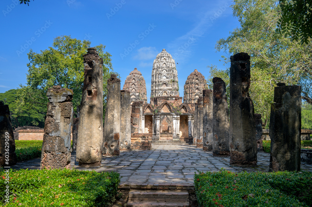 Wat Si Sawai at Sukhothai National Historical Park Wat Si Sawai at Sukhothai National Historical Park
