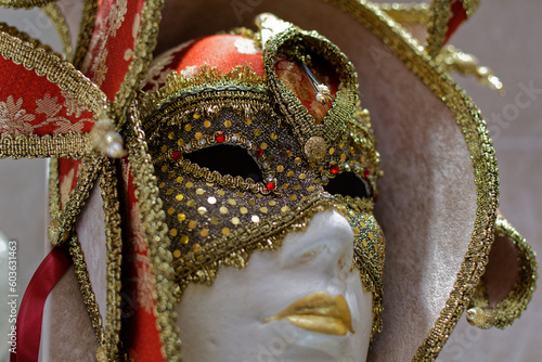 masque de carnaval tradition de venise