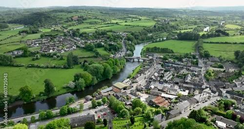 A small town in Ireland on the banks of the River Nore Thomas Tovn 4k photo
