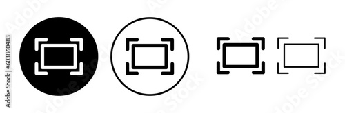 Fullscreen icon vector. expand fullscreen icon