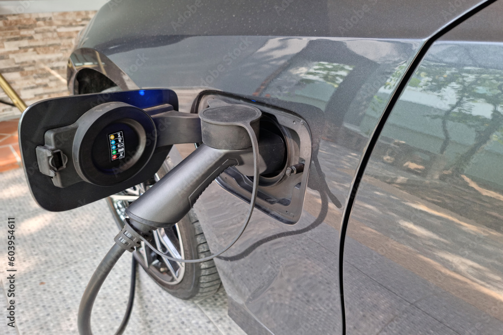 The EV car is charged with the electrical energy contained in the battery. The EV car is charged with the electrical energy contained in the battery.