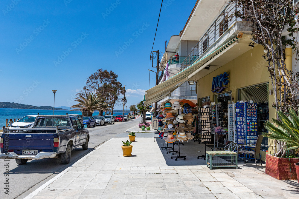 Stadt Ouranopoli an der Grenze zur Mönchsrepublik Athos, Chalkidiki-Griechenland Stadt Ouranopoli an der Grenze zur Mönchsrepublik Athos, Chalkidiki-Griechenland