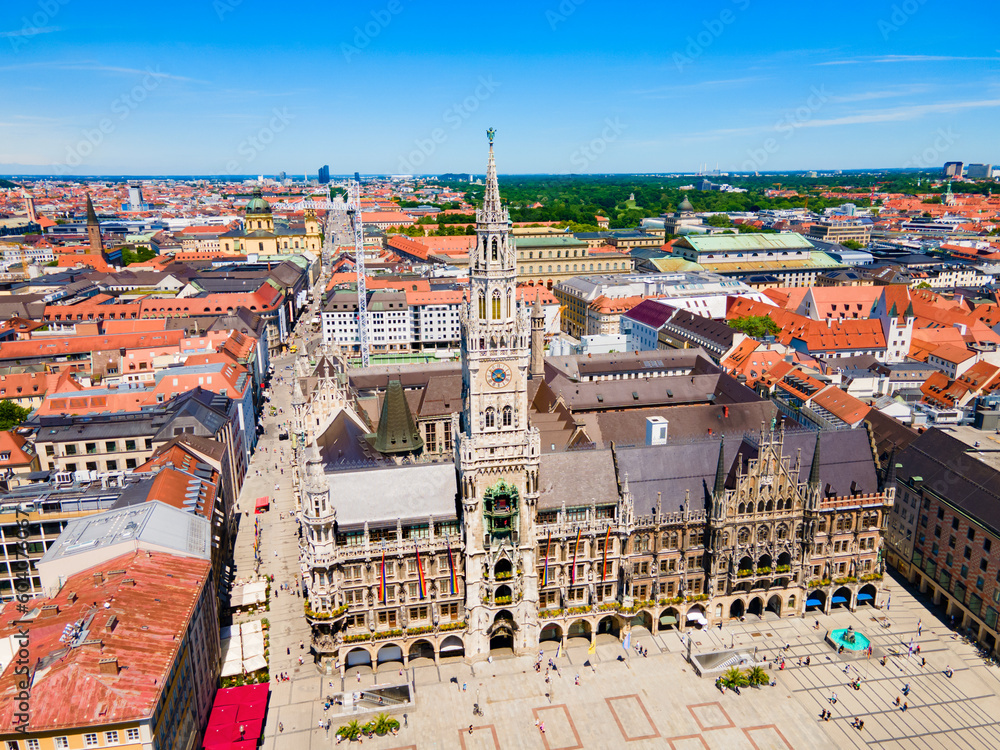 Fototapeta premium Marienplatz aerial panoramic view in Munich city, Germany