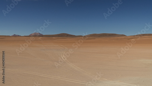 A travers les dunes du Sud de la Bolivie