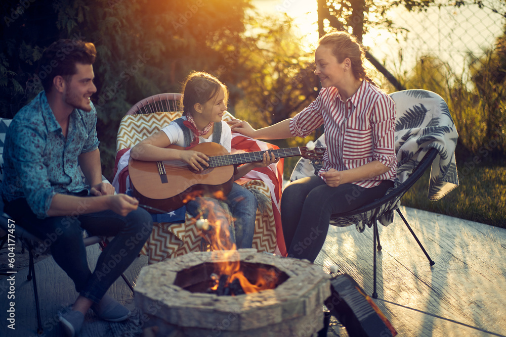 Family Fun Around the Campfire: Marshmallows, Music, and Memories