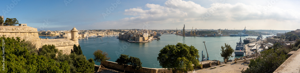 Forti Sant' Anglu, Birgu, La Valetta, Malta - view from the Upper Barrakka Gardens (panorama)
