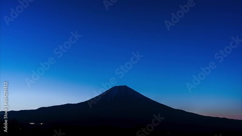 富士山の夜明けから朝日　タイムラプス　朝霧高原