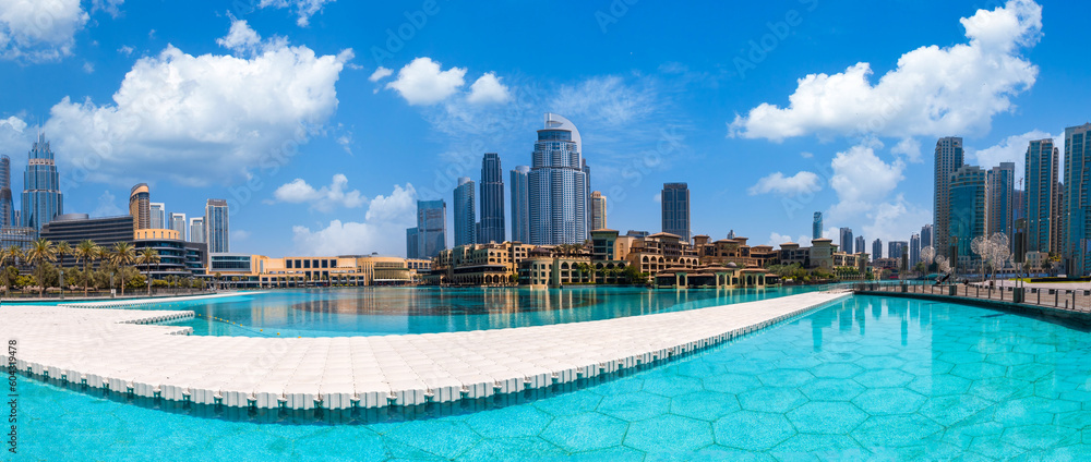 Fototapeta premium UAE, Dubai panoramic view of city downtown, Dubai Mall and Dubai Fountain.