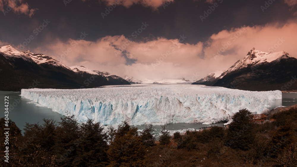 Perito Moreno Glacier, Los Glaciares National Park, Santa Cruz Province, Patagonia, Argentina 
