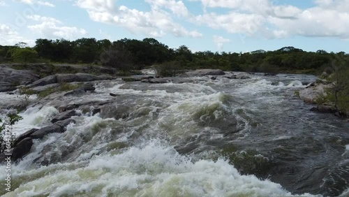 RIO, RIO  CAUDALOSO, RIO FORTE, RIO DE DRONE, RIO ACARAÚ, CORREDEIRAS DO RIO ACARAU photo