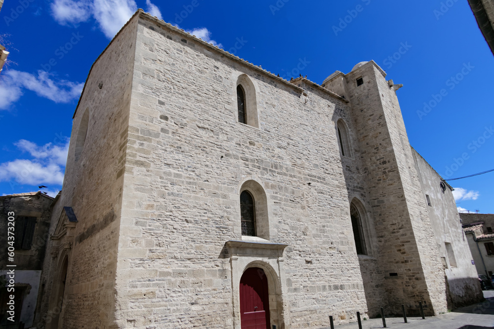 Ancienne église paroissiale St-Pierre dite chapelle du château à Marguerittes - Gard - France