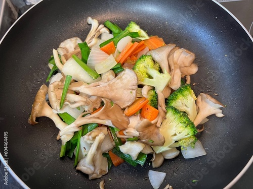 stir fried chicken with vegetables