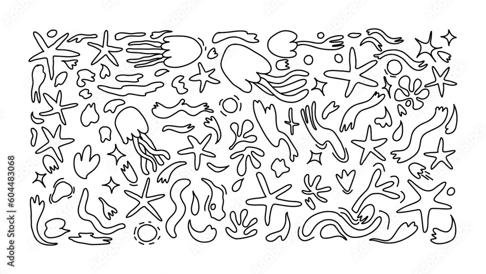 Beautiful underwater life doodle hand drawn