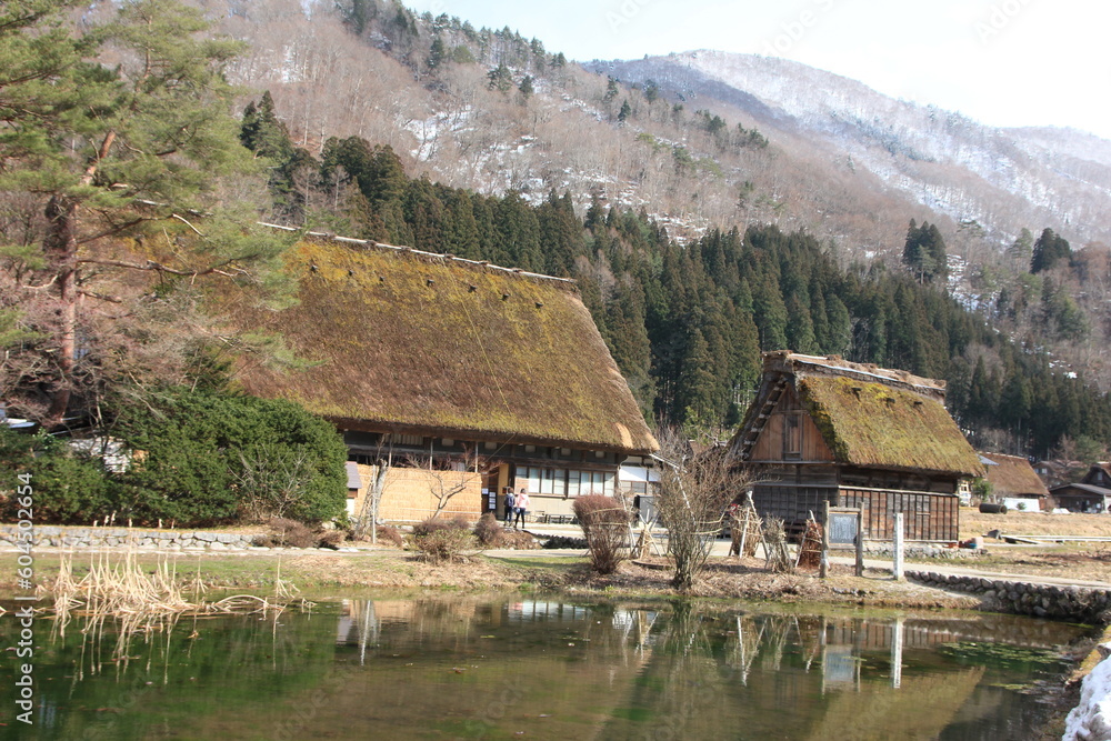 世界遺産, 日本の原風景・白川郷。茅葺屋根の並ぶ村。 世界遺産, 日本の原風景・白川郷。茅葺屋根の並ぶ村。