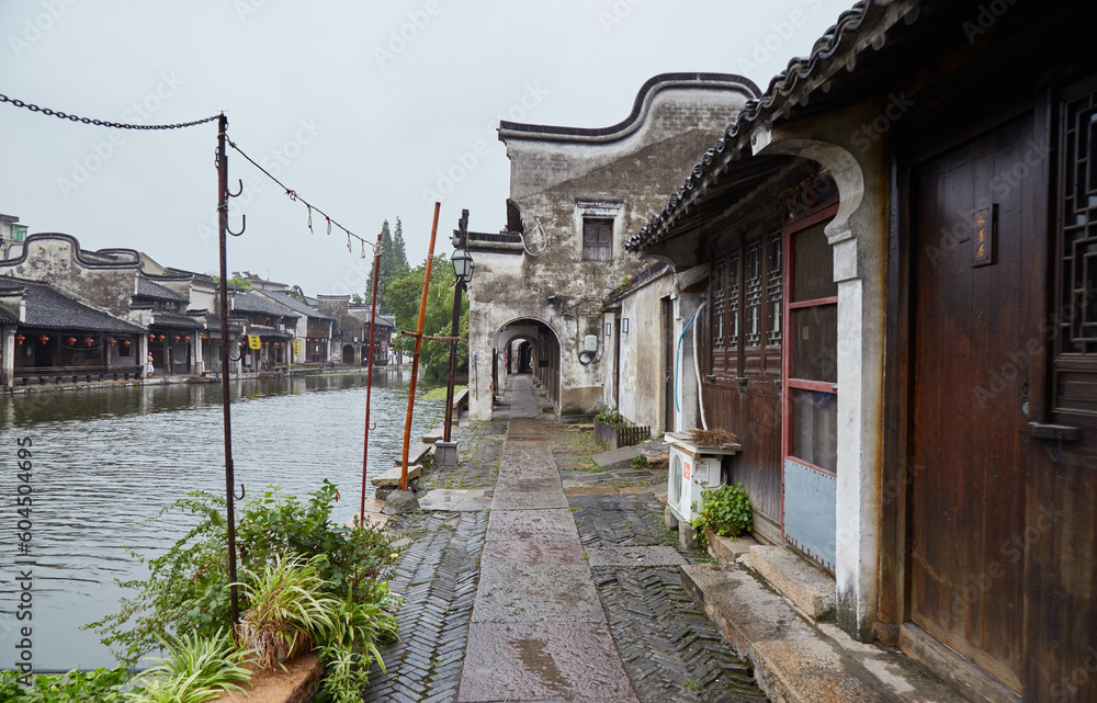 Obraz premium Nanxu, the water town of China's Huzhou Province, maintains the look and feel of its Qing Dynasty apex