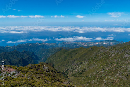 Madeira- Pico Ruivo- Sea of clouds below mountain peaks seen from Pico do Areeiro