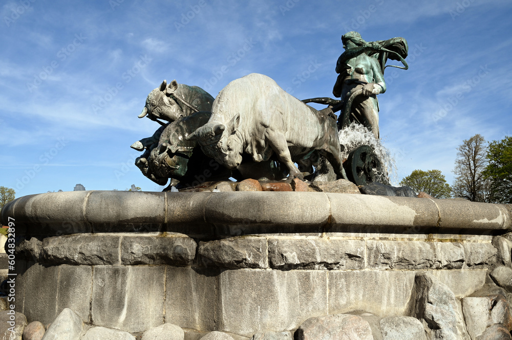 La fontaine de la déesse Gefion œuvre de Anders Bundgaard située dans le parc public Churchillparken de Copenhague
