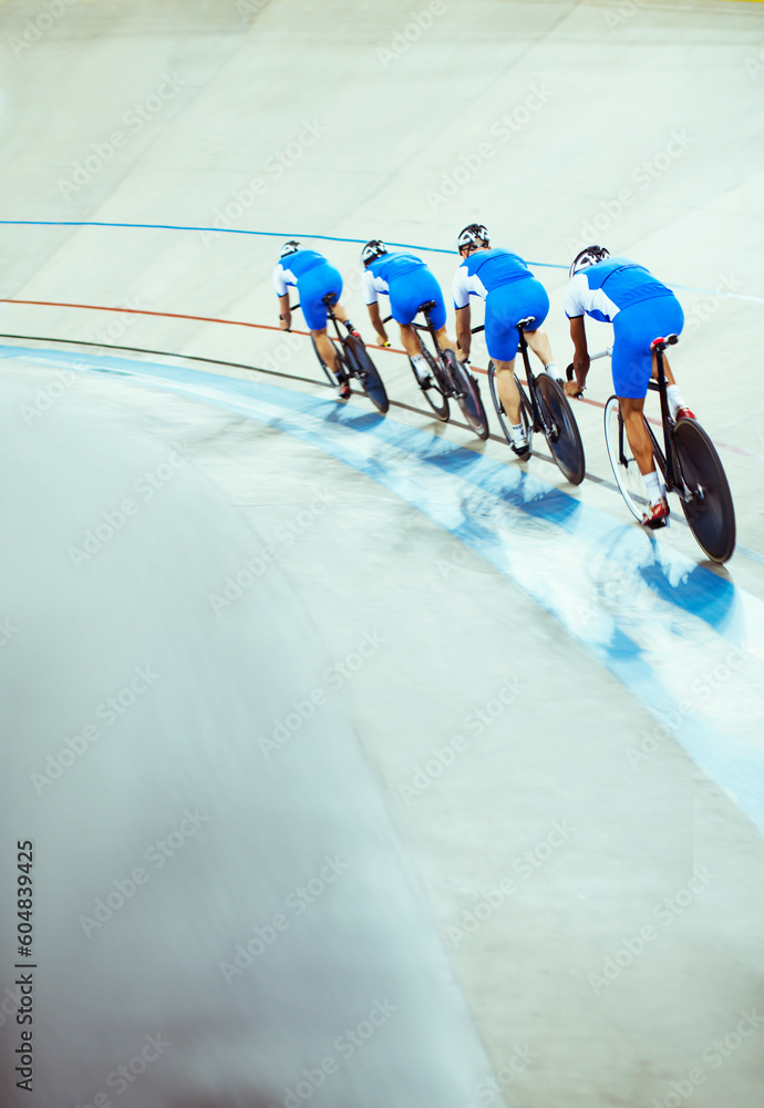 Track cycling team riding in velodrome - obrazy, fototapety, plakaty 