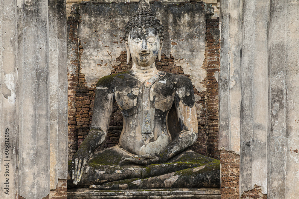 Buddha of Wat Phra Si Rattana Mahathat in Si Satchanalai