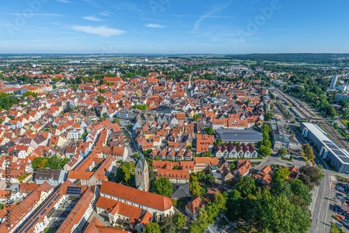 Memmingen im Illertal im Luftbild - Ausblick auf die historische Altstadt 
