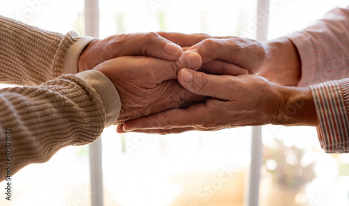 Cuadro en lienzo Old people holding hands close up view, senior retired family couple express car