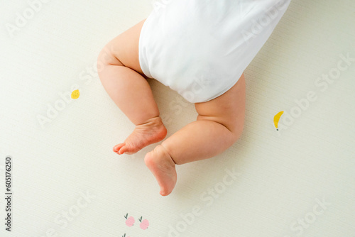 赤ちゃんの足のアップ