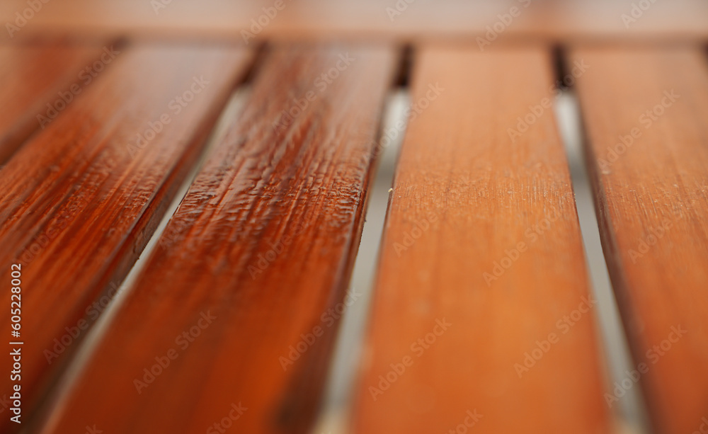 Painting a wooden table at home. Photo with the differences between a fresh painted wooden table and the old wood. Home activities to keep everything fresh and clean.