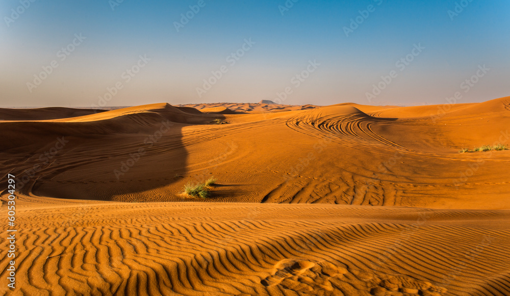 Dubai desert safari dunes view