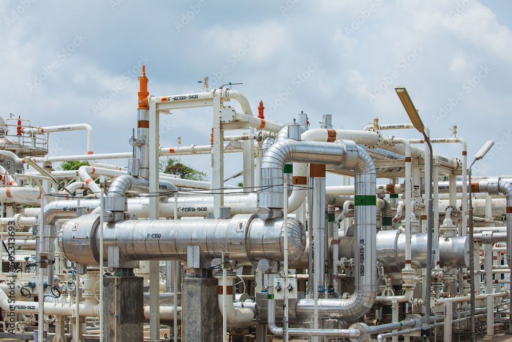Exchanger afternoon of tank oil refinery pipeline plant steam vessel and column tank oil of Petrochemistry Exchanger afternoon of tank oil refinery pipeline plant steam vessel and column tank oil of Petrochemistry