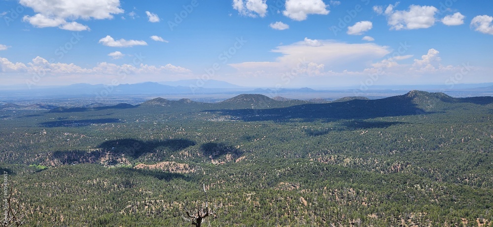 Naklejka premium A scenic view from the summit of Shaggy Peak in Santa Fe National Forest, New Mexico.