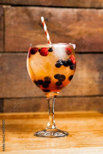 cream with fruits