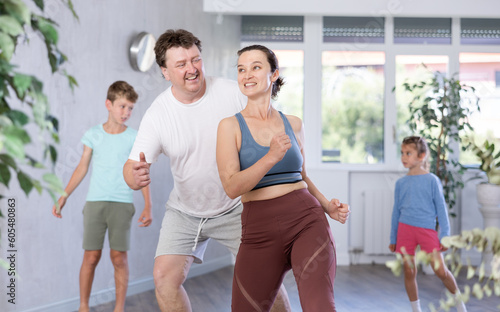 Fotografie At home, fun is joy during dancing classes