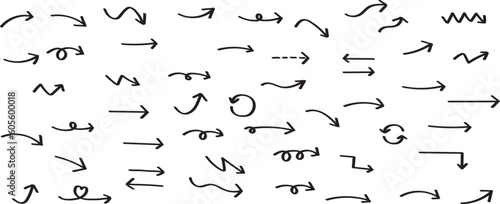 かわいい手書きの矢印セット　   Hand drawn cute vector arrows set