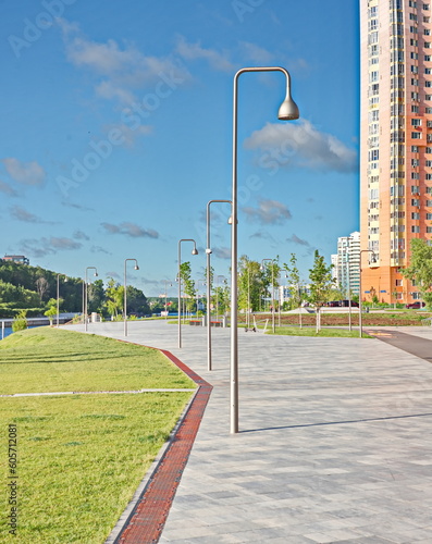 basketball court yard