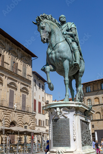 The Equestrian Monument of Ferdinando I is a bronze equestrian statue by Giambologna photo