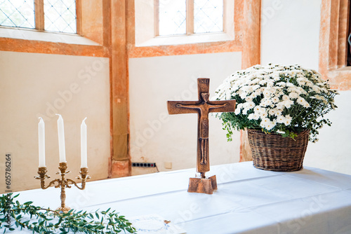 Kreuz in der Kirche photo