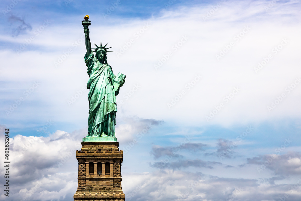 Fototapeta premium statue of liberty