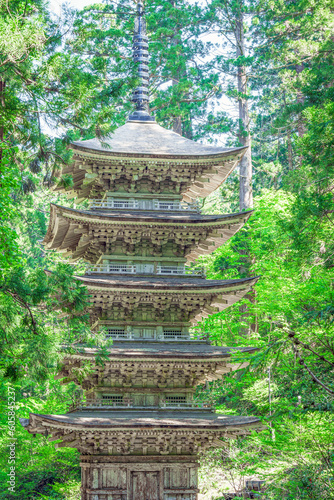 羽黒山五重塔